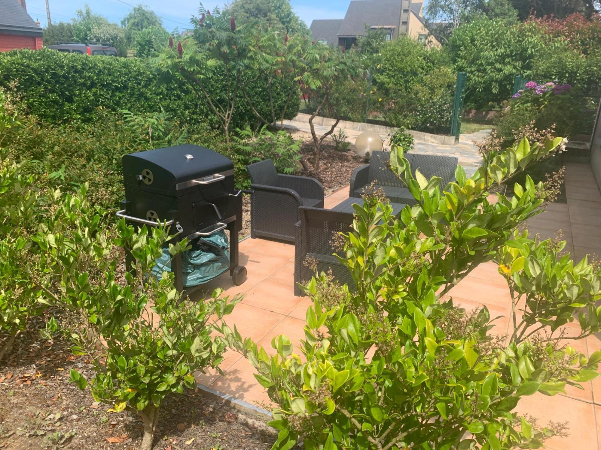 Magnifique Bas De Villa Deux Chambres Situe Pres Des Plages Et Du Golf Saint-Briac-sur-Mer Eksteriør bilde
